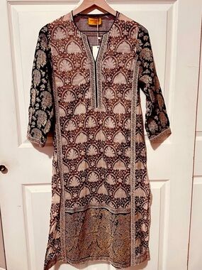 Sana Safinaz | Top | Beige, Black with Gold Block Printed Kurta